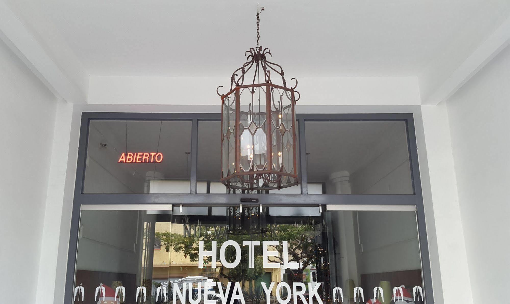 Nueva York 호텔 과달라하라 외부 사진